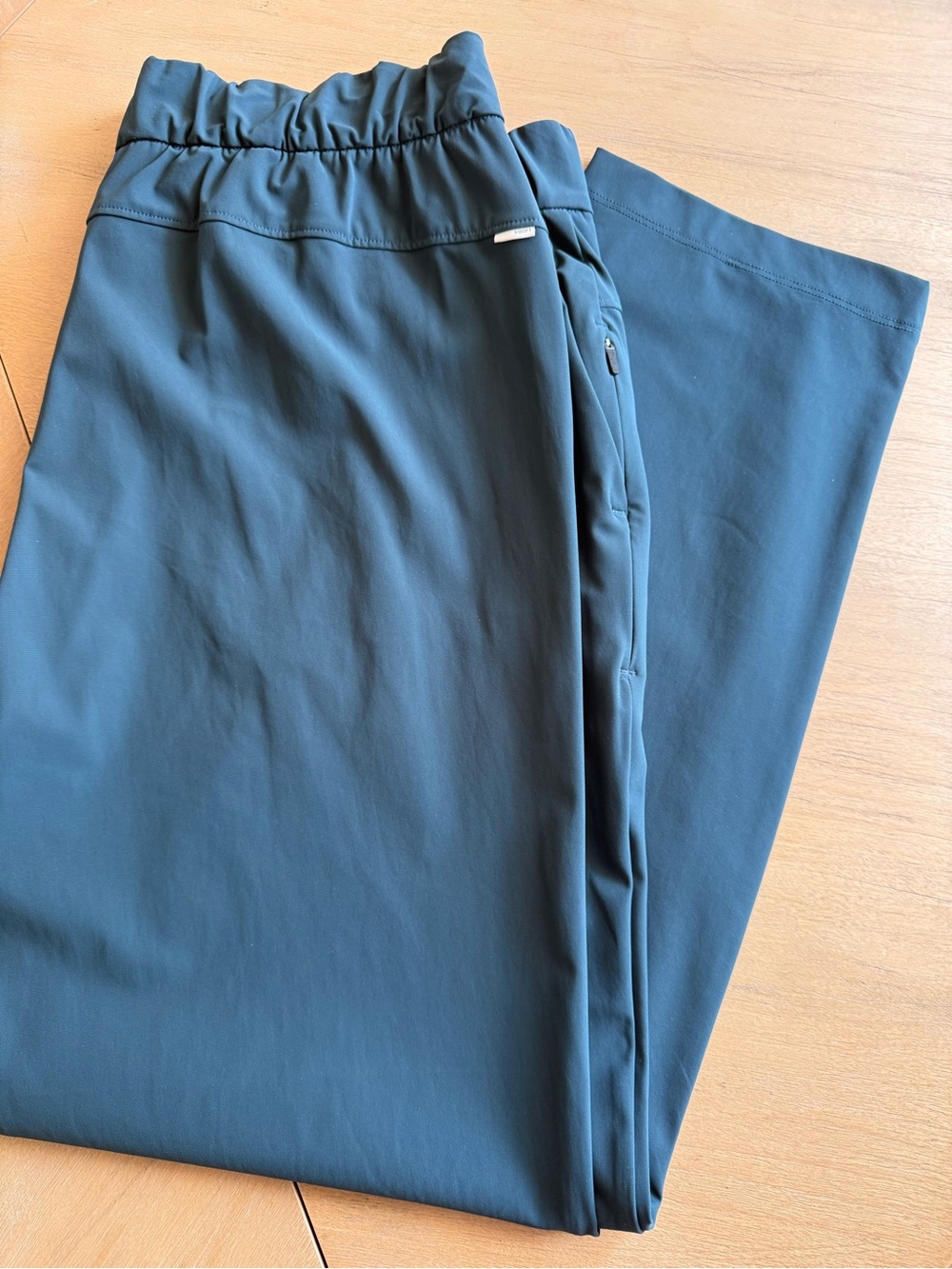 Vuori Women’s Straight Leg Pants